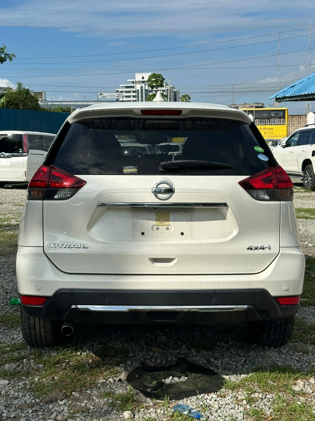 NISSAN X-TRAIL
