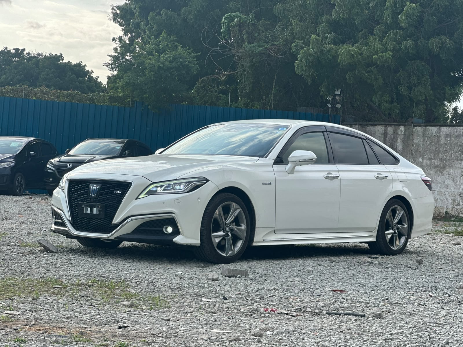 TOYOTA CROWN