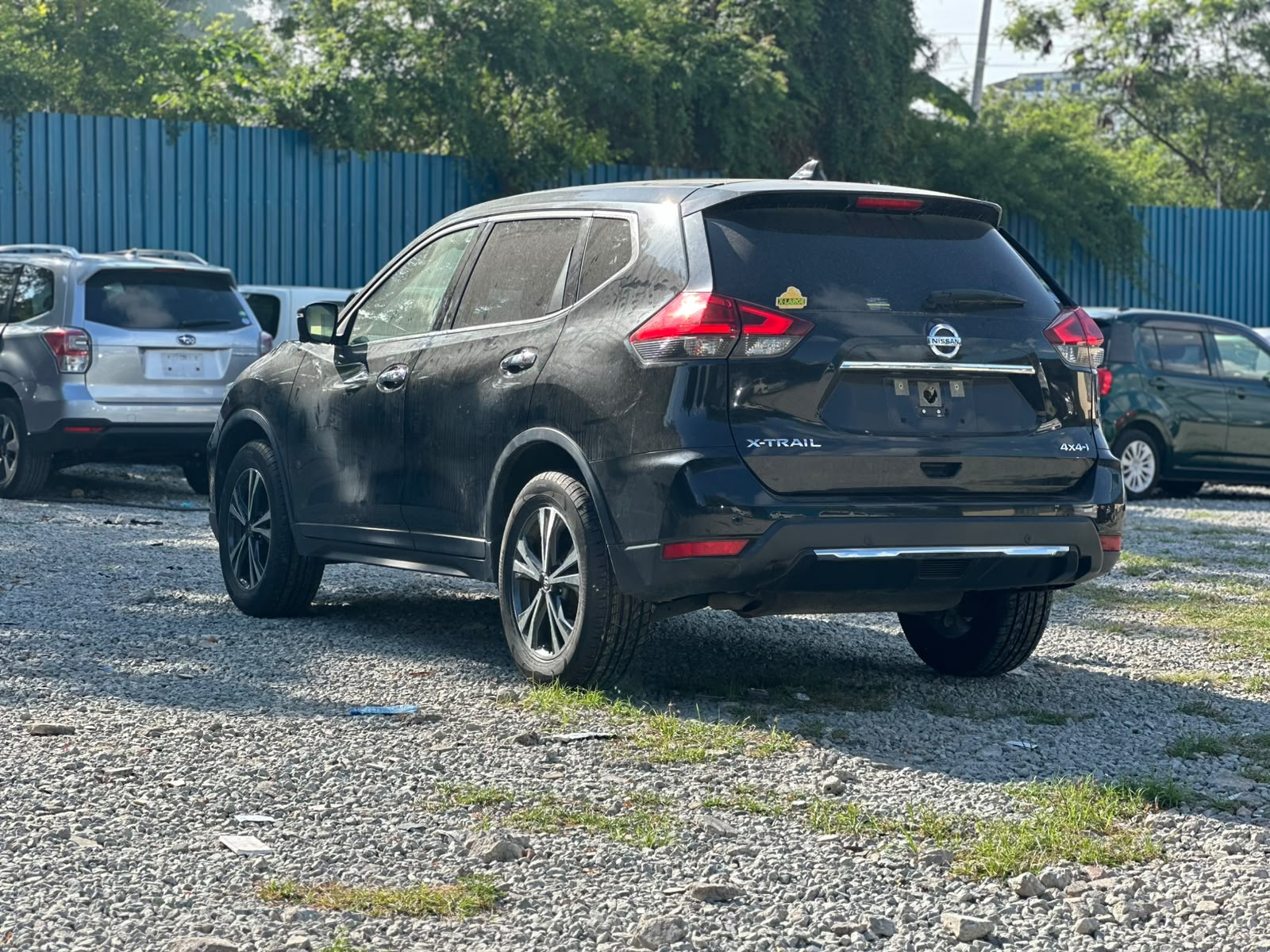 NISSAN X-TRAIL