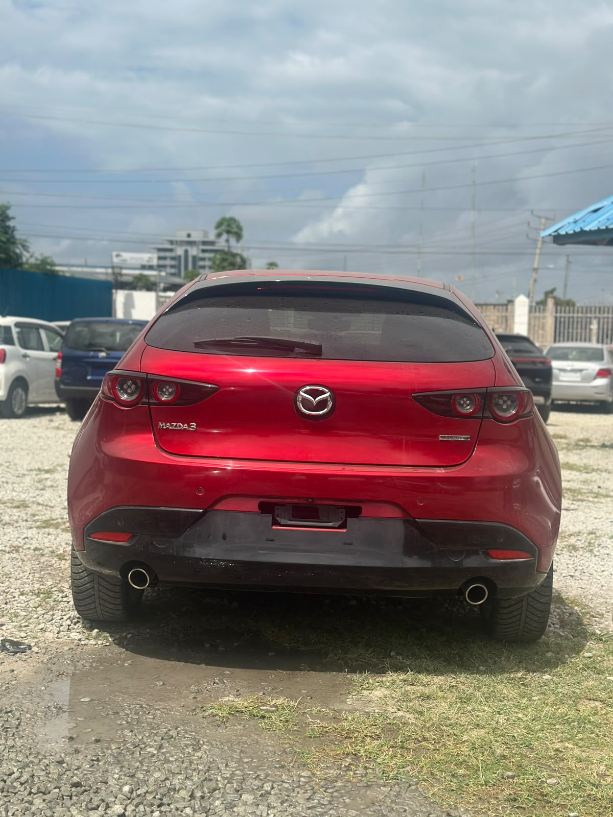 MAZDA 3