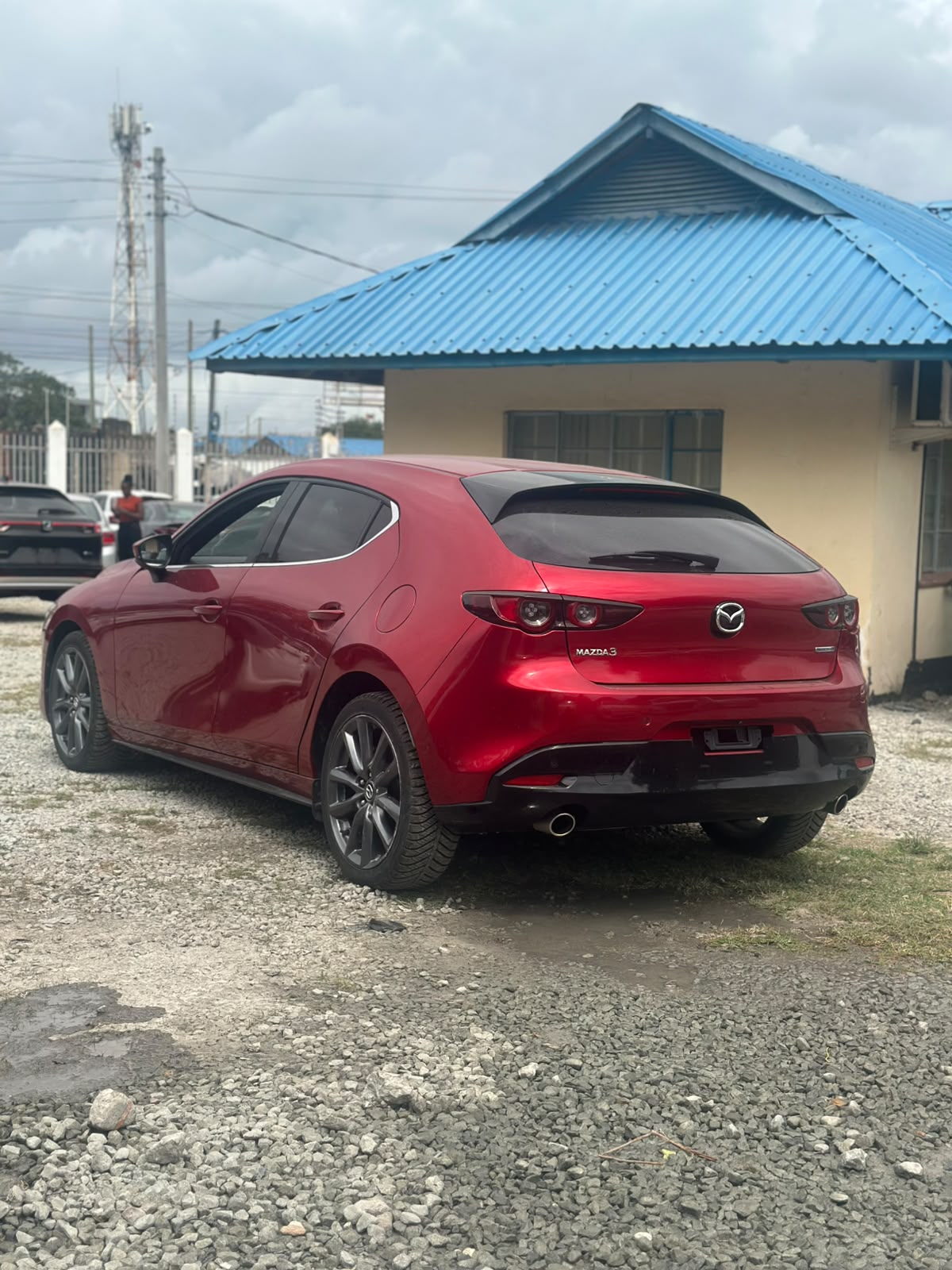 MAZDA 3
