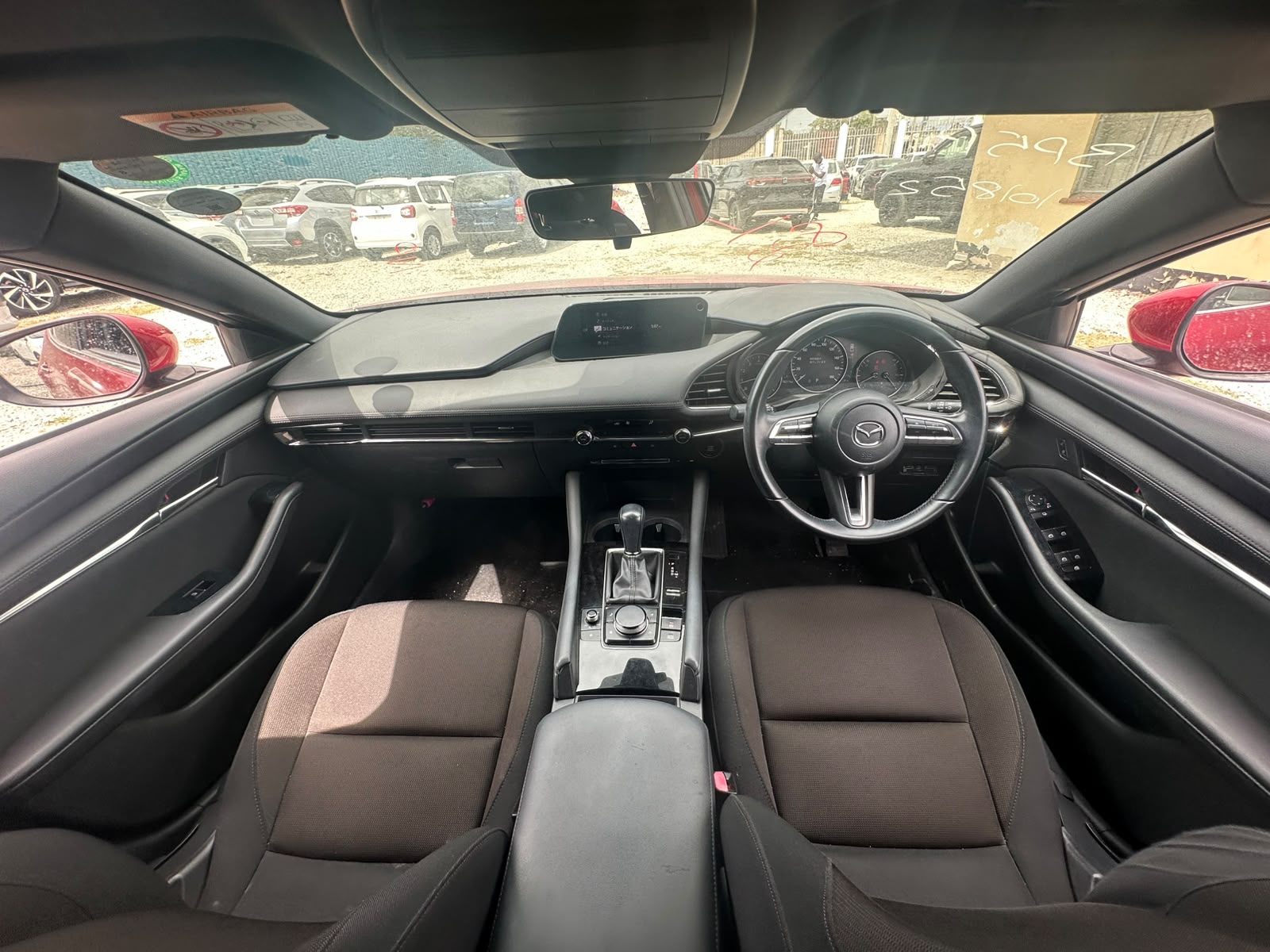 MAZDA 3