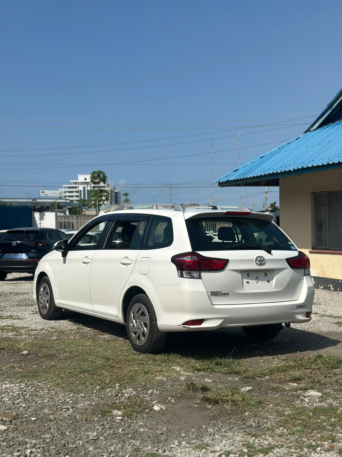 TOYOTA FIELDER