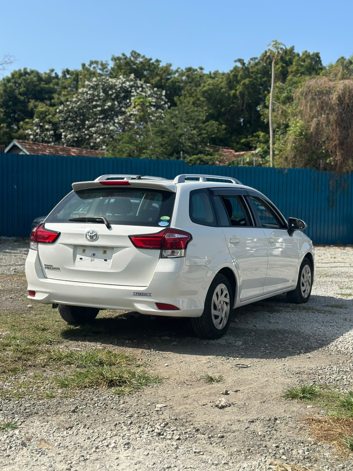TOYOTA FIELDER