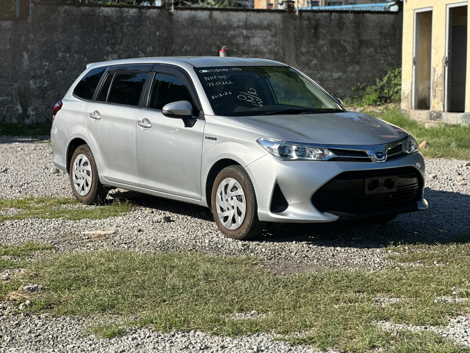 TOYOTA FIELDER