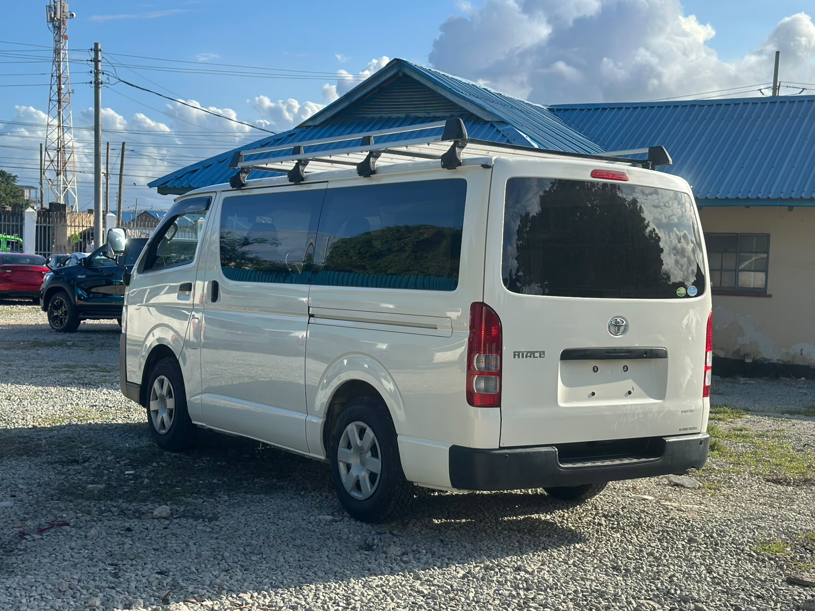 TOYOTA REGIUS