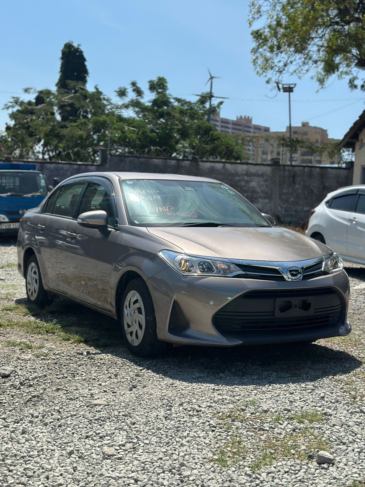 TOYOTA AXIO
