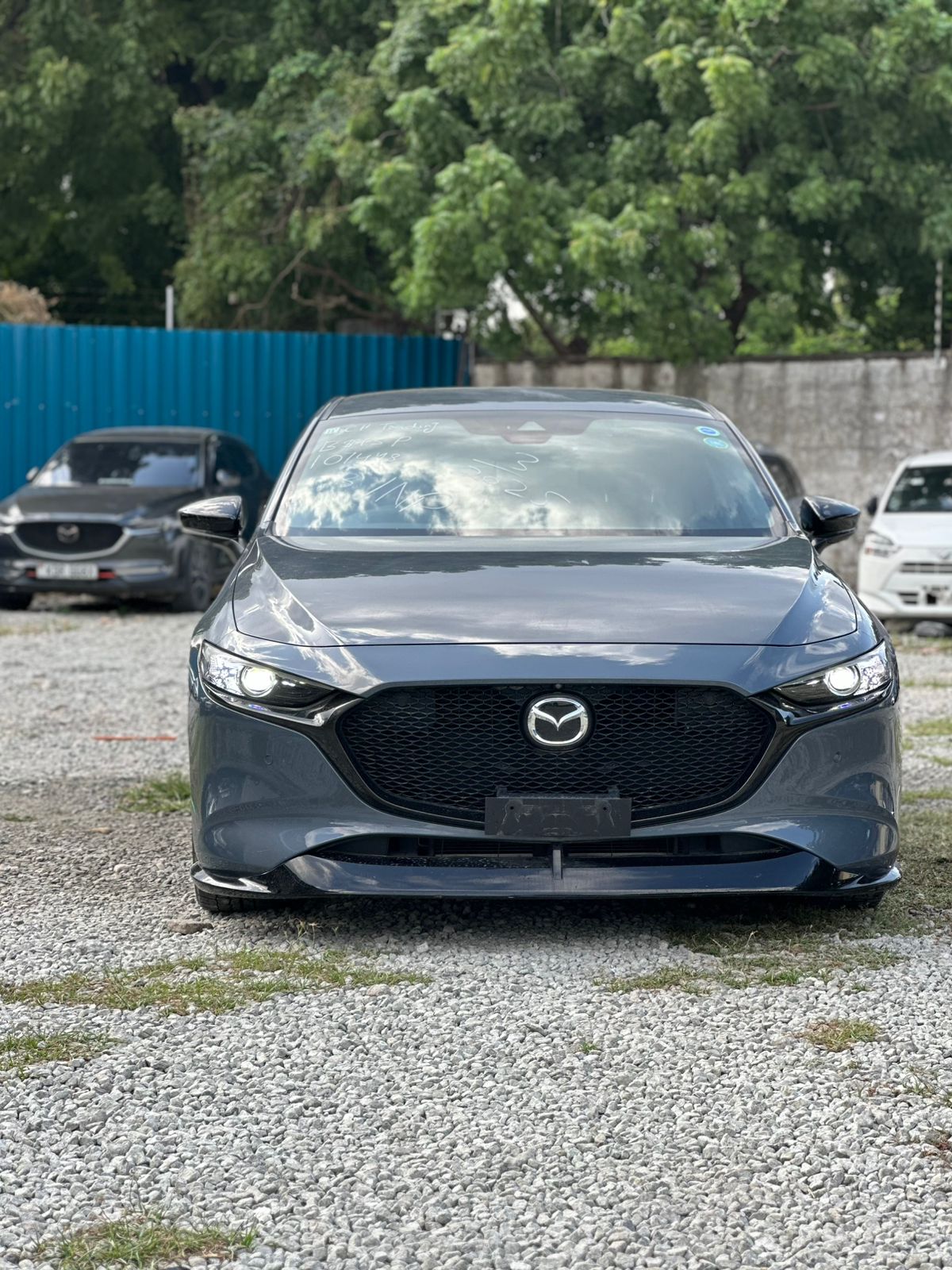 MAZDA 3