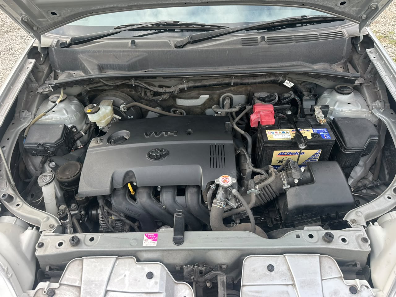 TOYOTA SUCCEED