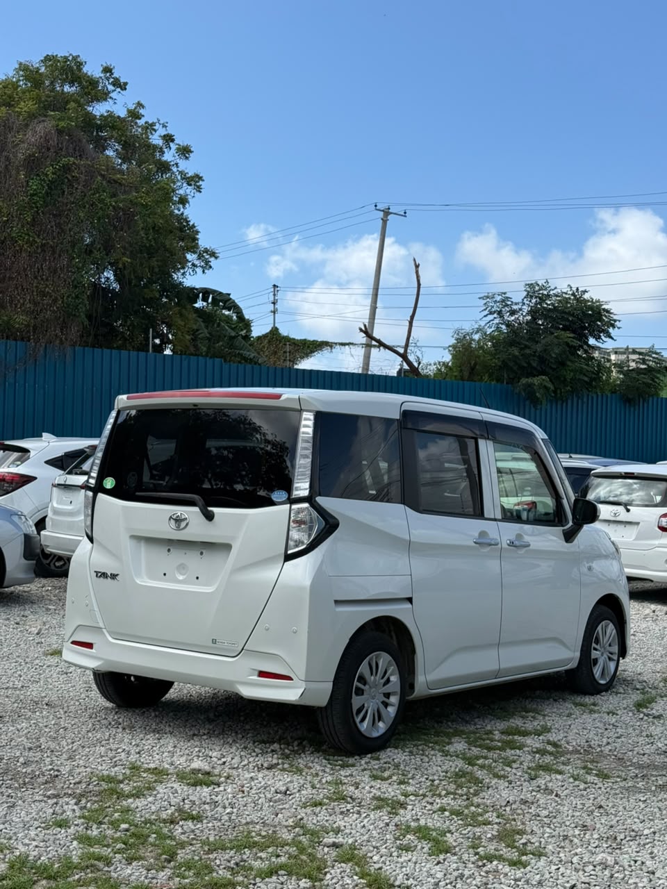 TOYOTA TANK