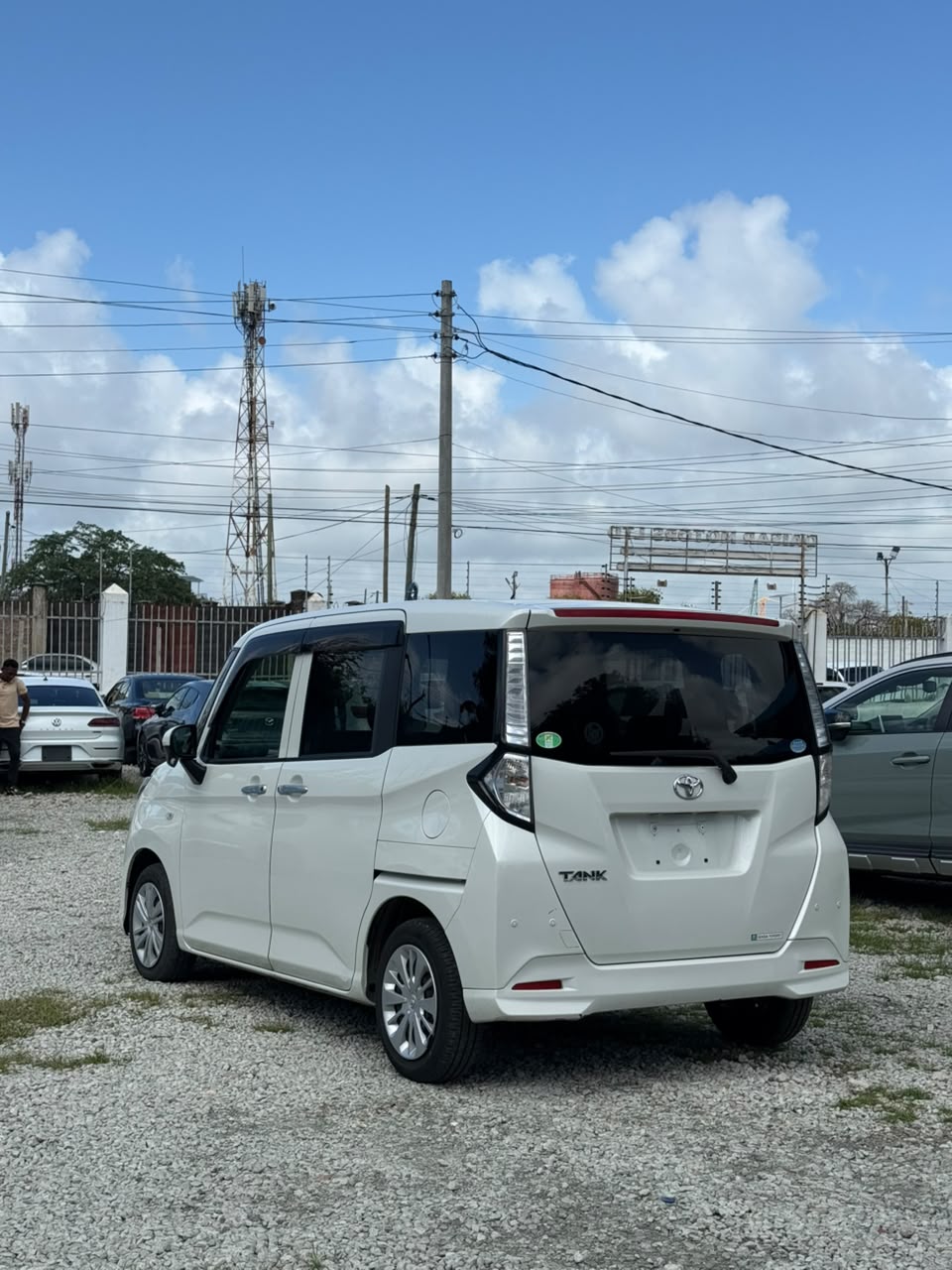 TOYOTA TANK