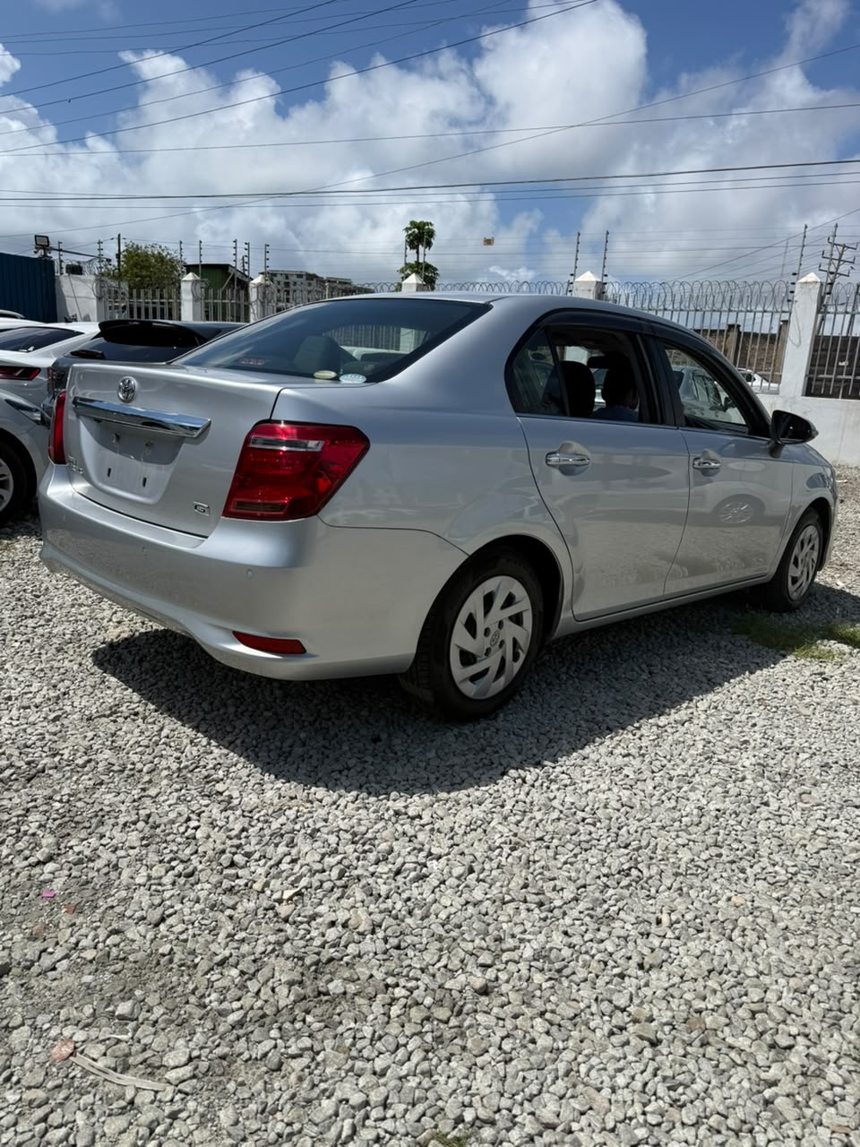 TOYOTA AXIO