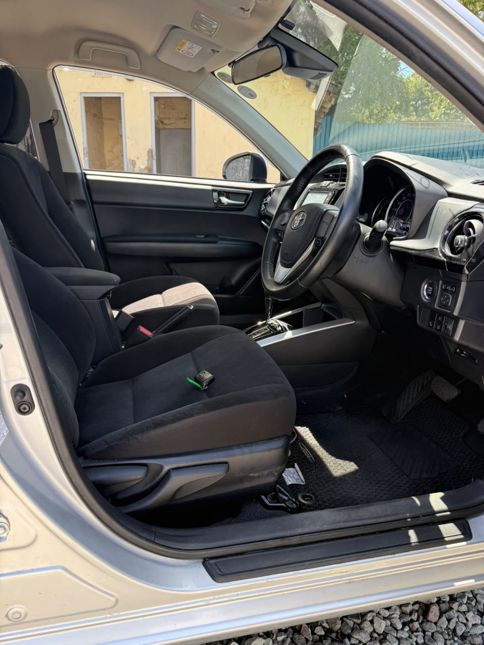 TOYOTA AXIO